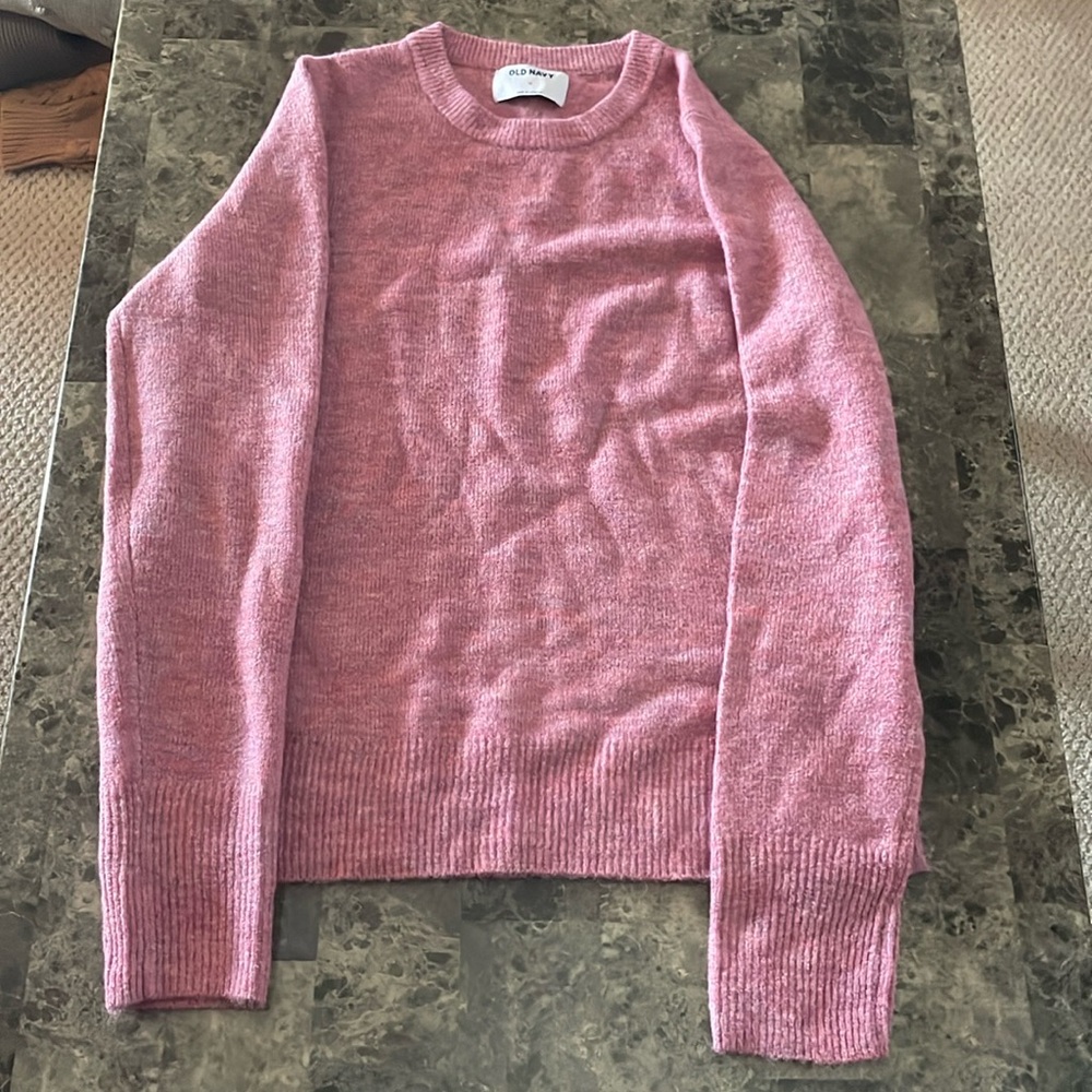 Pink Old Navy crew neck